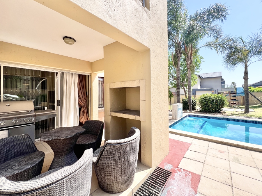 4 Bedroom Property for Sale in Country View Gauteng