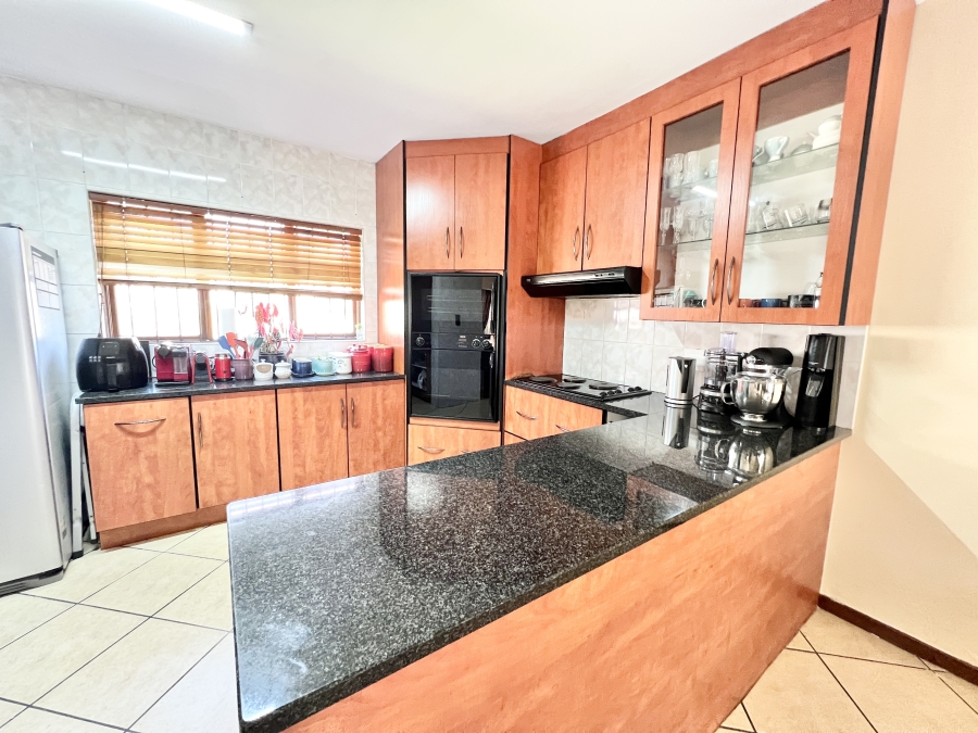 4 Bedroom Property for Sale in Country View Gauteng