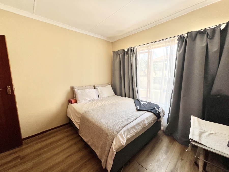 4 Bedroom Property for Sale in Country View Gauteng