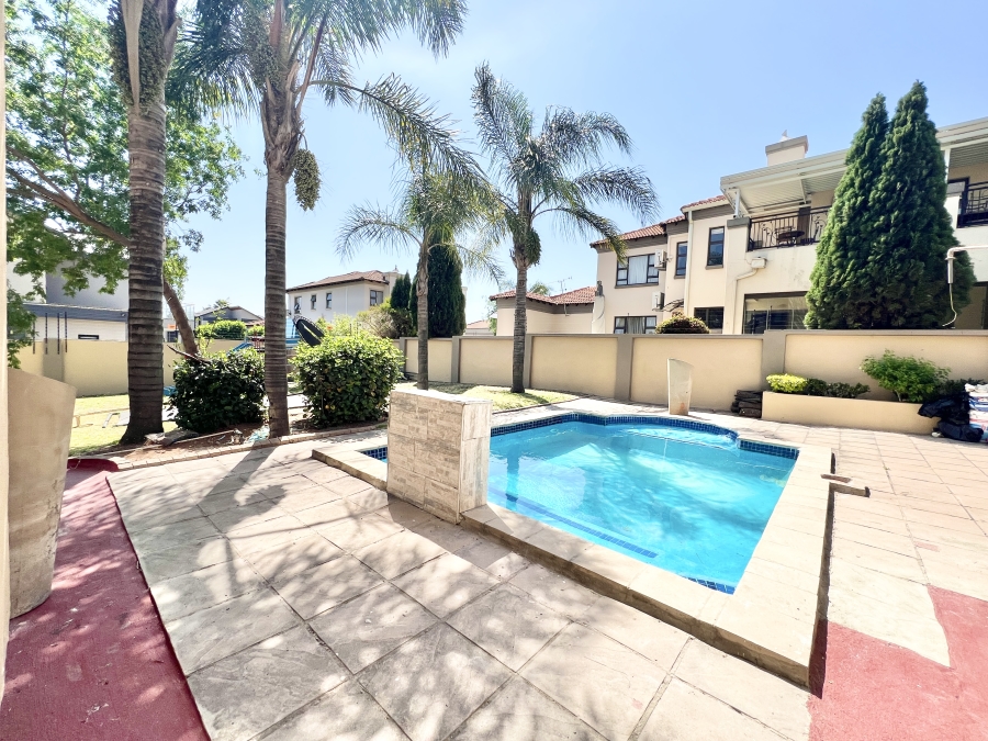 4 Bedroom Property for Sale in Country View Gauteng