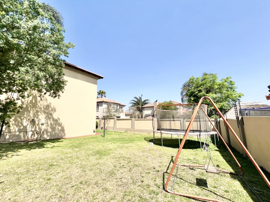 4 Bedroom Property for Sale in Country View Gauteng
