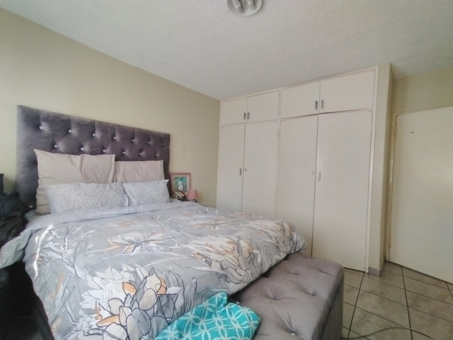 2 Bedroom Property for Sale in Wonderboom South Gauteng