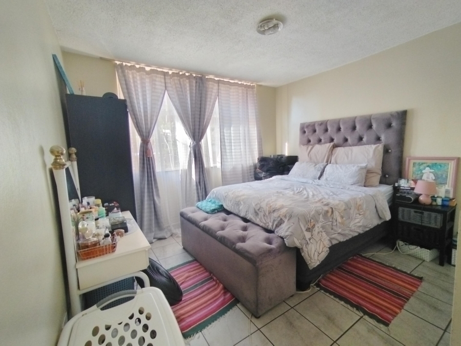2 Bedroom Property for Sale in Wonderboom South Gauteng