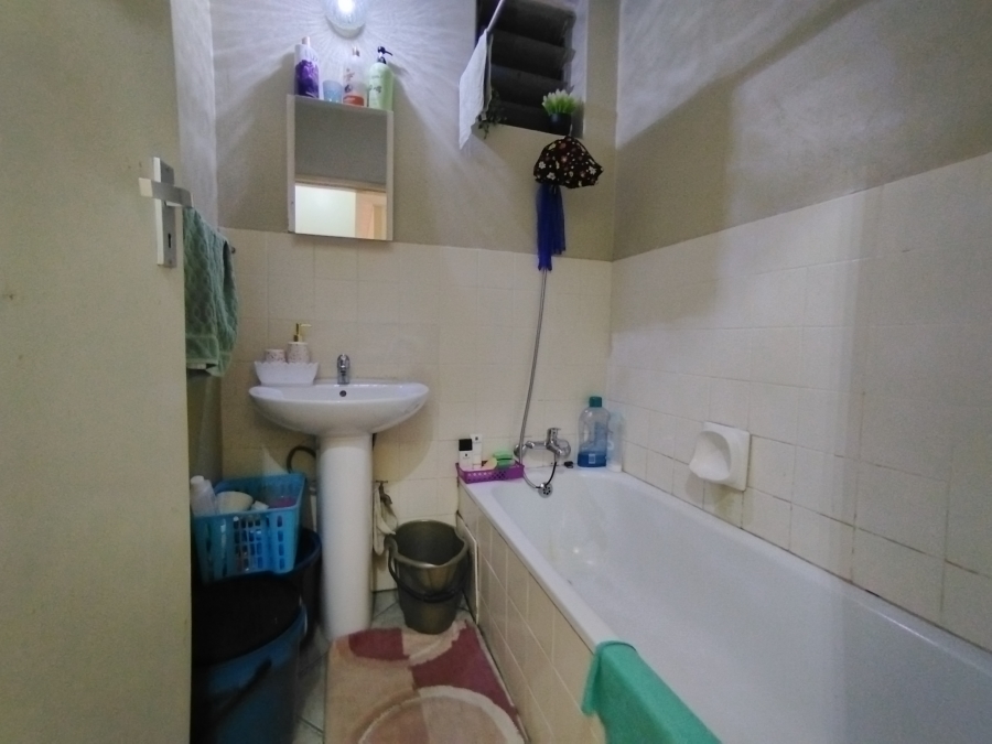 2 Bedroom Property for Sale in Wonderboom South Gauteng