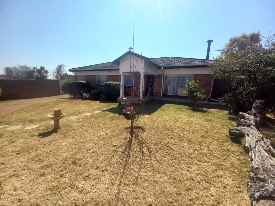 4 Bedroom Property for Sale in West Turffontein Gauteng