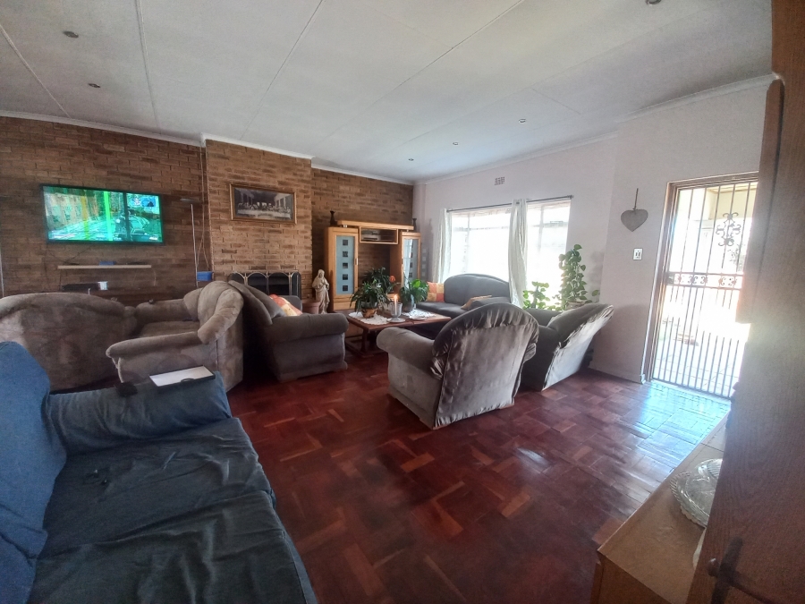 4 Bedroom Property for Sale in West Turffontein Gauteng