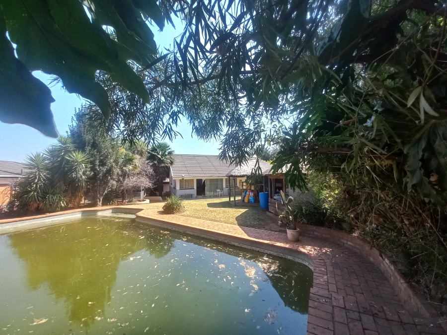 4 Bedroom Property for Sale in West Turffontein Gauteng