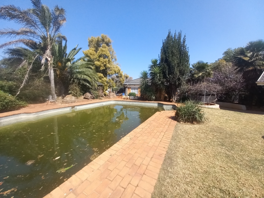 4 Bedroom Property for Sale in West Turffontein Gauteng
