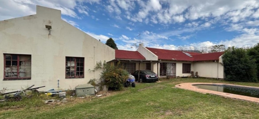 4 Bedroom Property for Sale in Glen Austin Gauteng