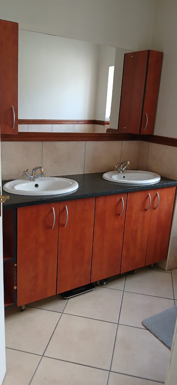 3 Bedroom Property for Sale in Eveleigh Gauteng