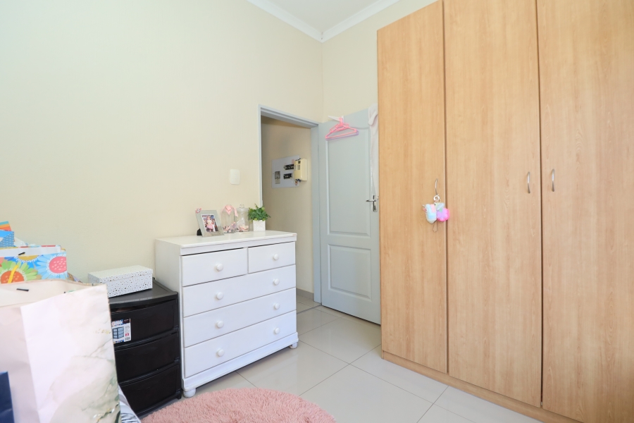 2 Bedroom Property for Sale in Noordheuwel Gauteng