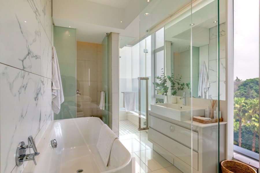 3 Bedroom Property for Sale in Sandhurst Gauteng