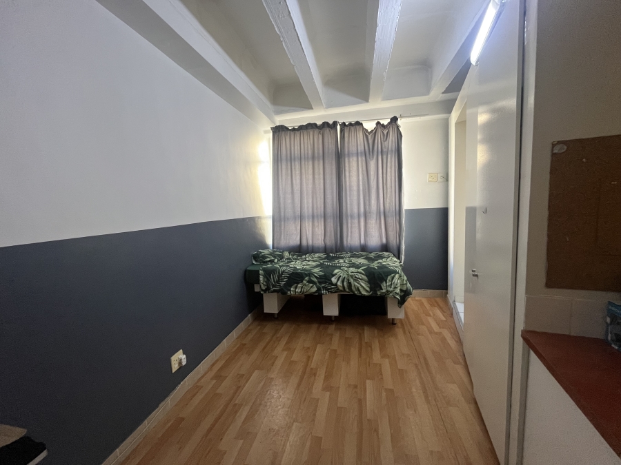 1 Bedroom Property for Sale in Braamfontein Gauteng
