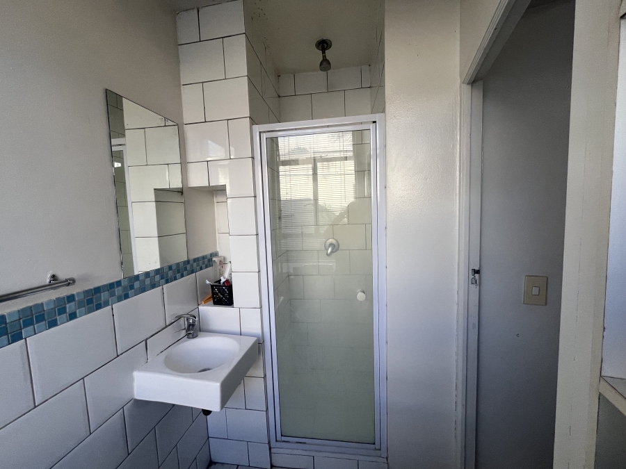 1 Bedroom Property for Sale in Braamfontein Gauteng
