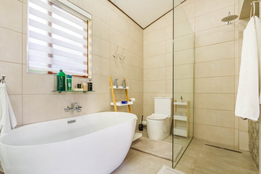 4 Bedroom Property for Sale in Wapadrand Gauteng