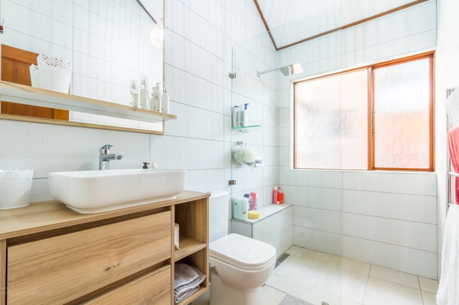 4 Bedroom Property for Sale in Wapadrand Gauteng