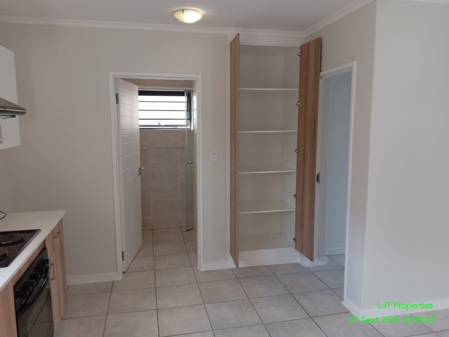 To Let 1 Bedroom Property for Rent in Witfield Gauteng