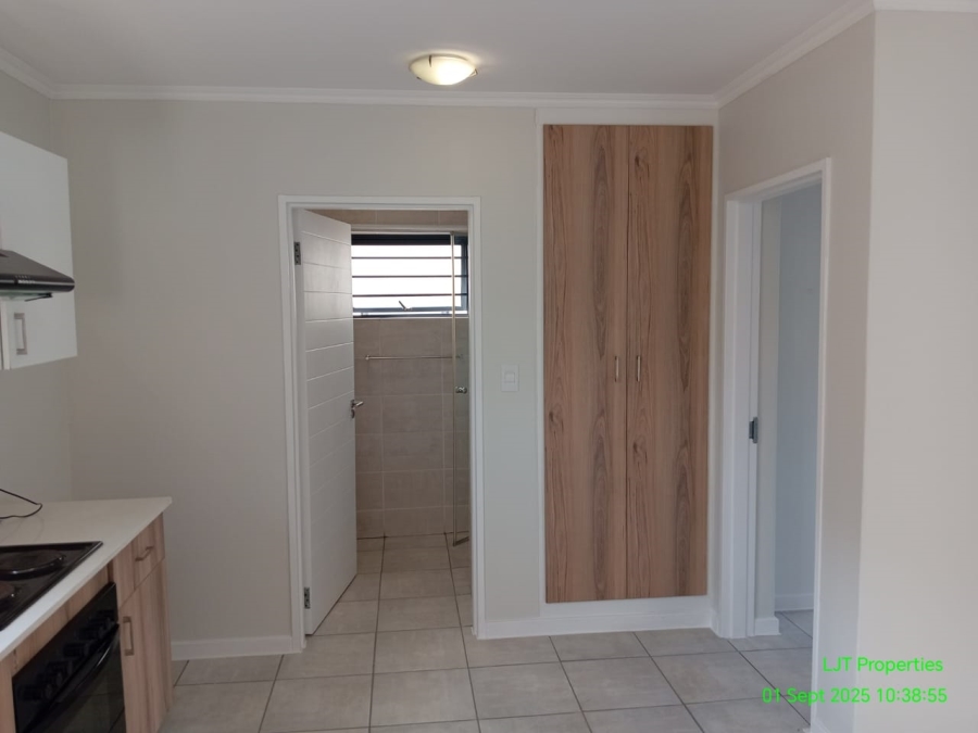 To Let 1 Bedroom Property for Rent in Witfield Gauteng