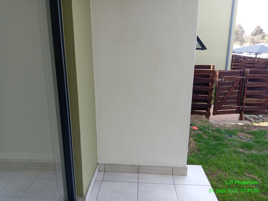 To Let 1 Bedroom Property for Rent in Witfield Gauteng
