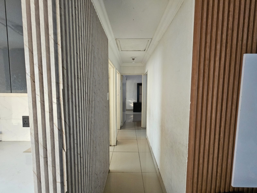To Let 3 Bedroom Property for Rent in Danville Gauteng