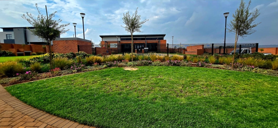 4 Bedroom Property for Sale in Fountainbrook Estate Gauteng