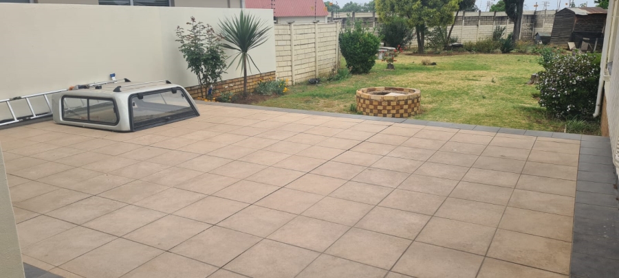 3 Bedroom Property for Sale in Sharon Park Gauteng