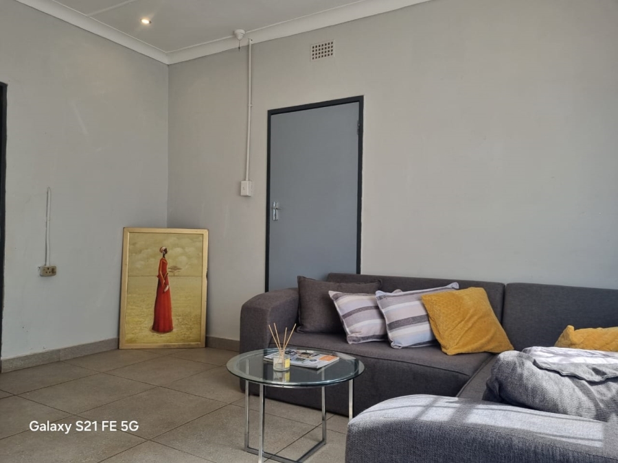 To Let 3 Bedroom Property for Rent in Kookrus Gauteng