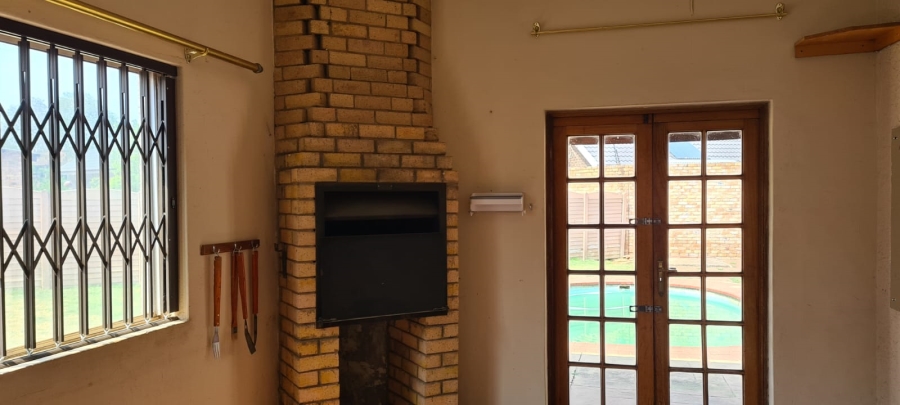 3 Bedroom Property for Sale in Ferryvale Gauteng