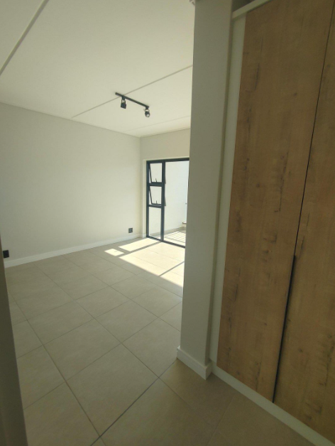 To Let 2 Bedroom Property for Rent in Linbro Park Gauteng