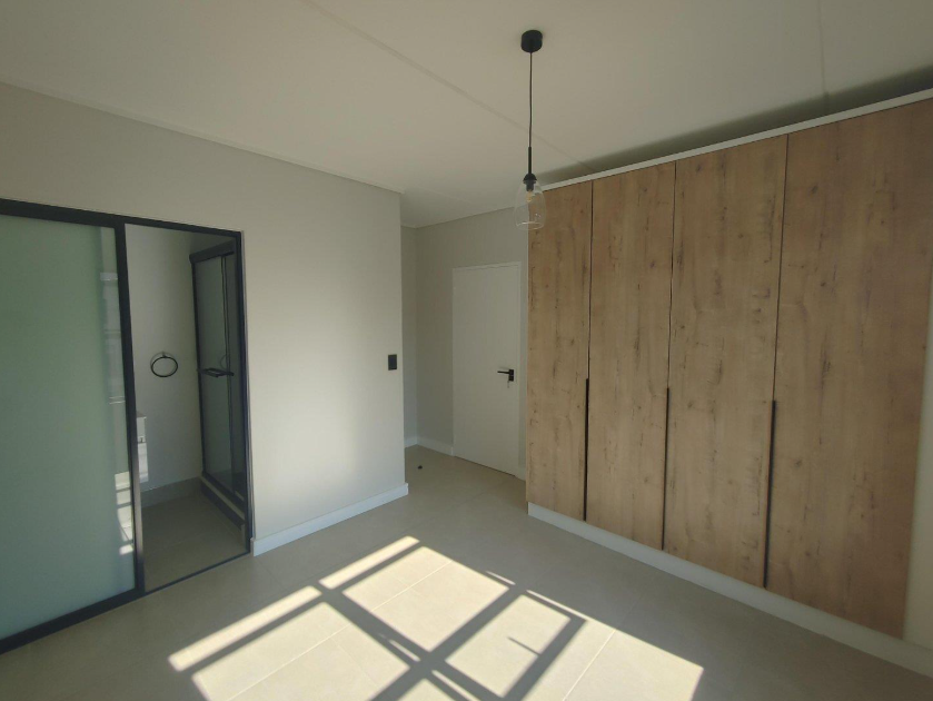 To Let 2 Bedroom Property for Rent in Linbro Park Gauteng