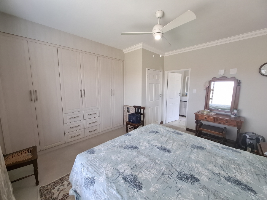 3 Bedroom Property for Sale in The Retreat Gauteng