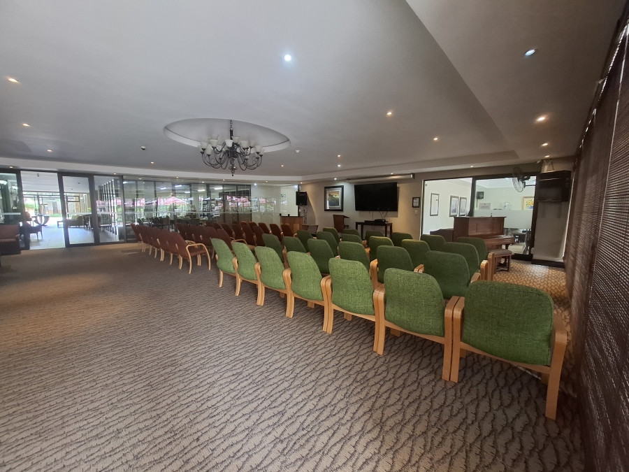 3 Bedroom Property for Sale in The Retreat Gauteng