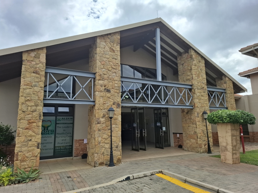 3 Bedroom Property for Sale in The Retreat Gauteng