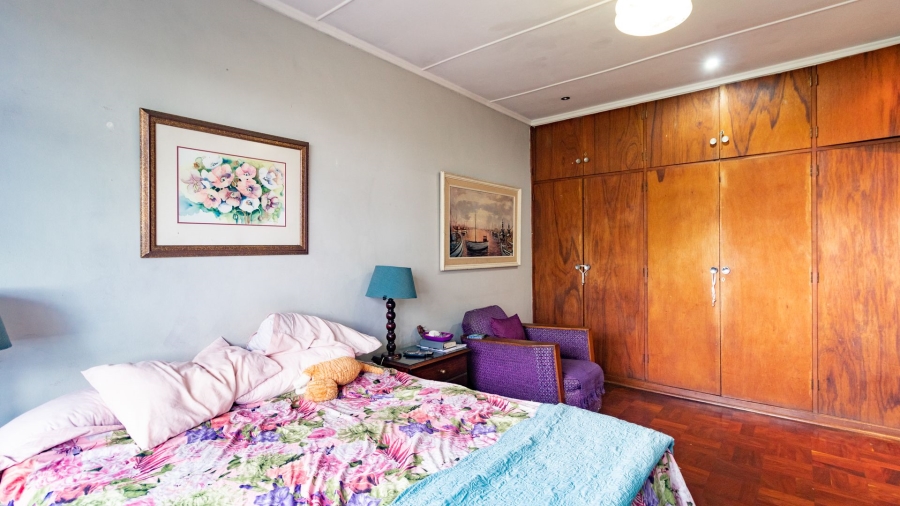 5 Bedroom Property for Sale in Capital Park Gauteng