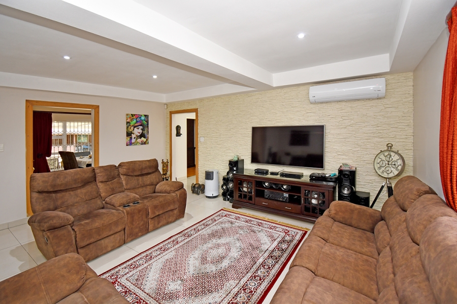 4 Bedroom Property for Sale in Bryanston Gauteng