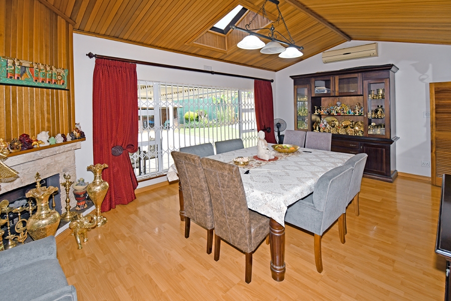 4 Bedroom Property for Sale in Bryanston Gauteng