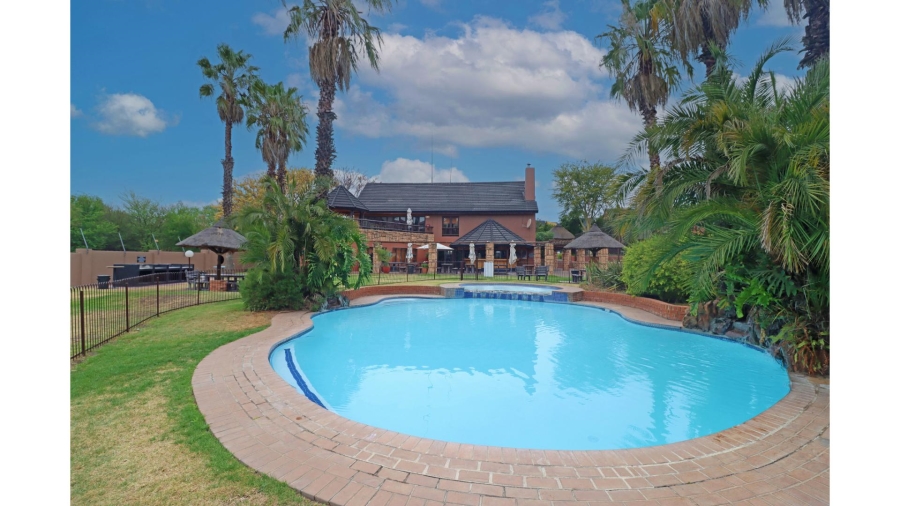 1 Bedroom Property for Sale in Magaliessig Gauteng