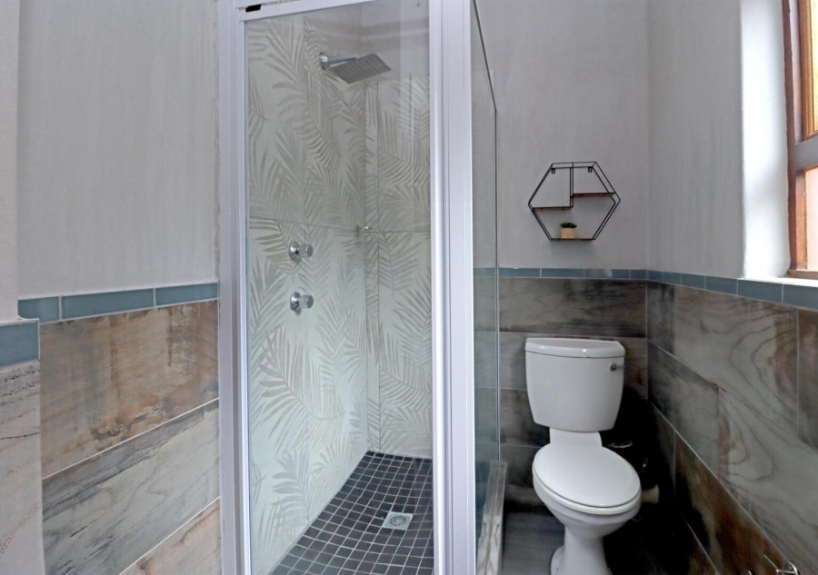 1 Bedroom Property for Sale in Magaliessig Gauteng