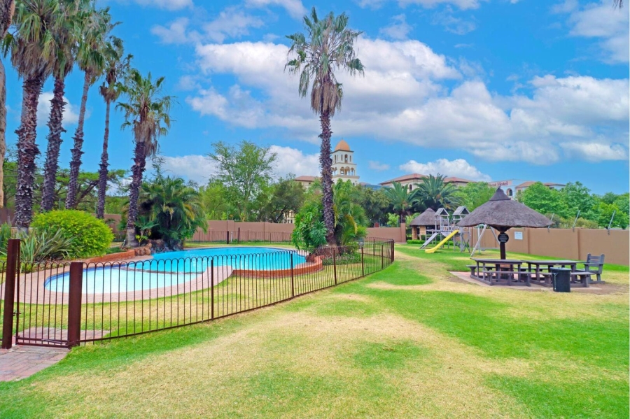 1 Bedroom Property for Sale in Magaliessig Gauteng