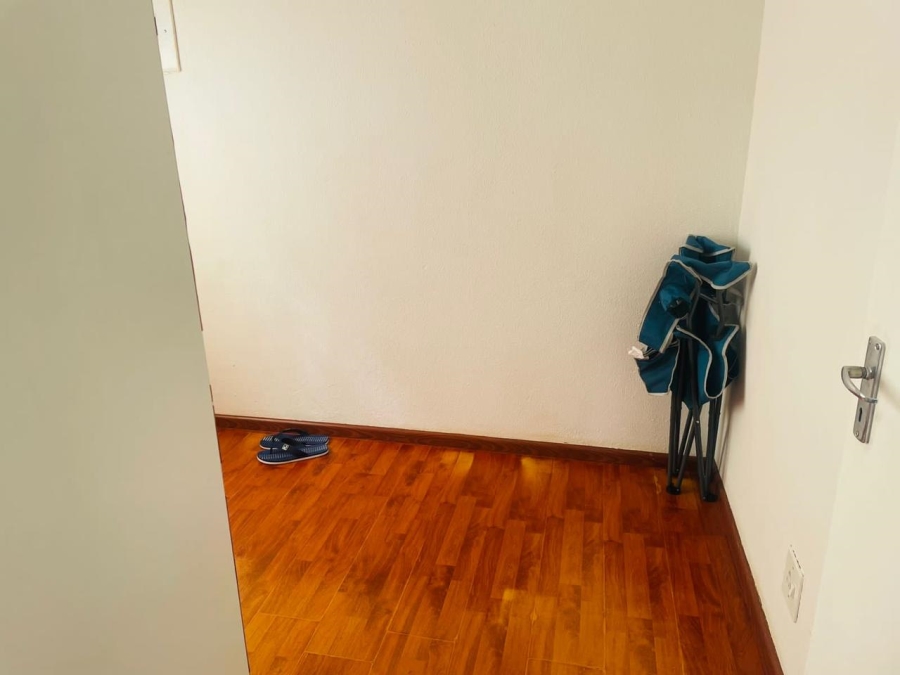 2 Bedroom Property for Sale in Mahube Valley Gauteng