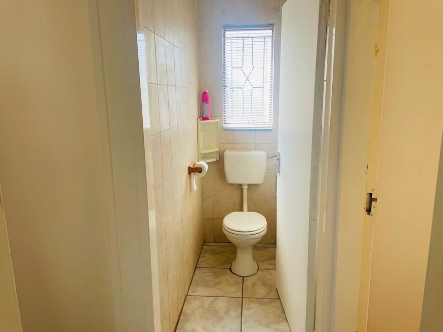 2 Bedroom Property for Sale in Mahube Valley Gauteng