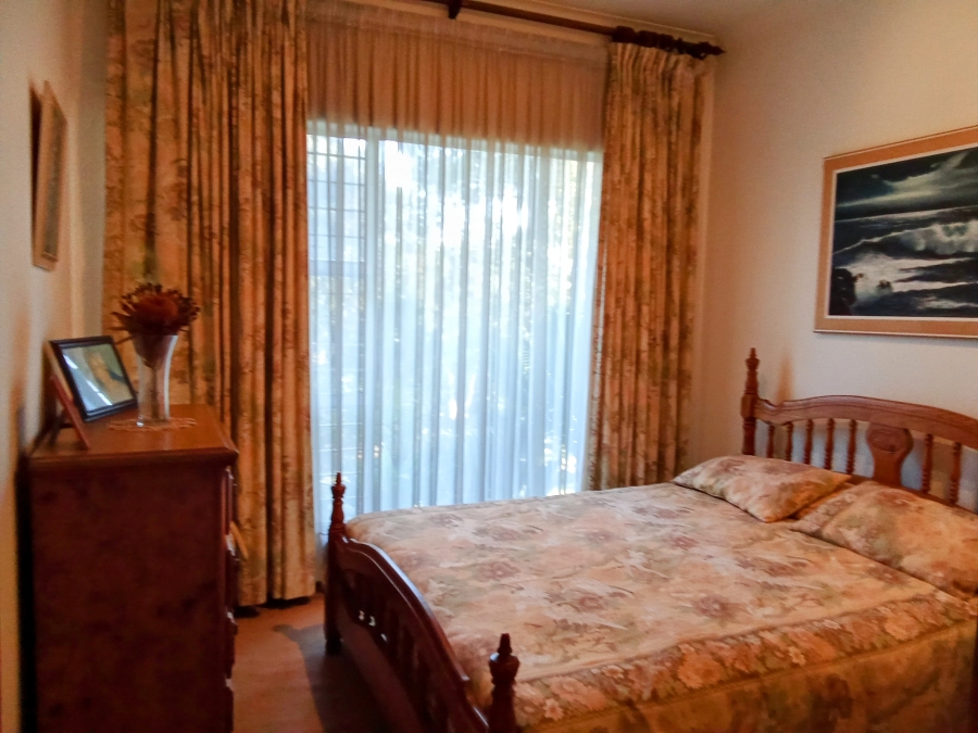 4 Bedroom Property for Sale in Florida Glen Gauteng