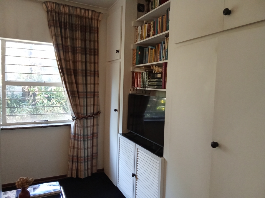 4 Bedroom Property for Sale in Florida Glen Gauteng
