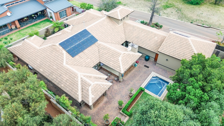 4 Bedroom Property for Sale in The Wilds Gauteng
