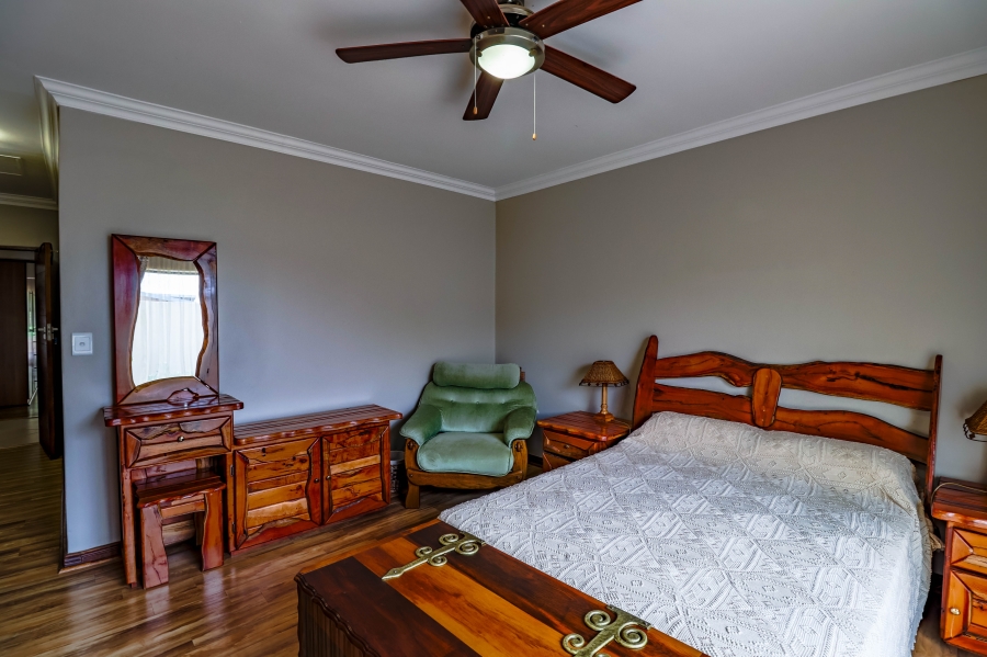 4 Bedroom Property for Sale in The Wilds Gauteng