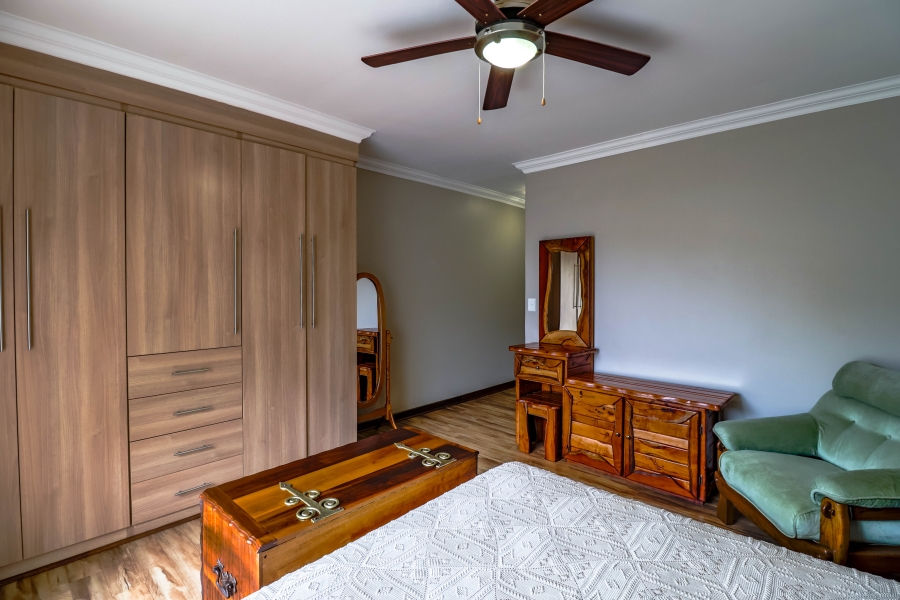 4 Bedroom Property for Sale in The Wilds Gauteng