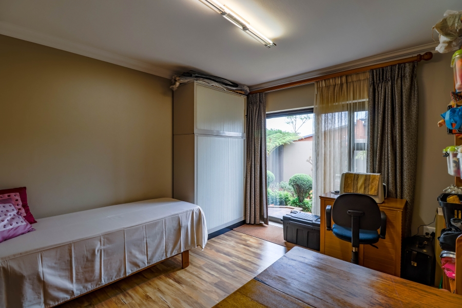 4 Bedroom Property for Sale in The Wilds Gauteng
