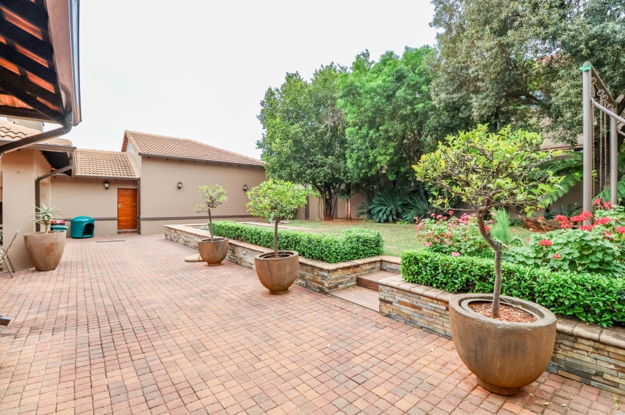 4 Bedroom Property for Sale in The Wilds Gauteng