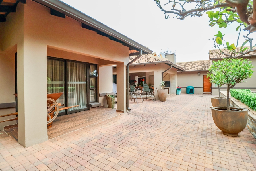4 Bedroom Property for Sale in The Wilds Gauteng