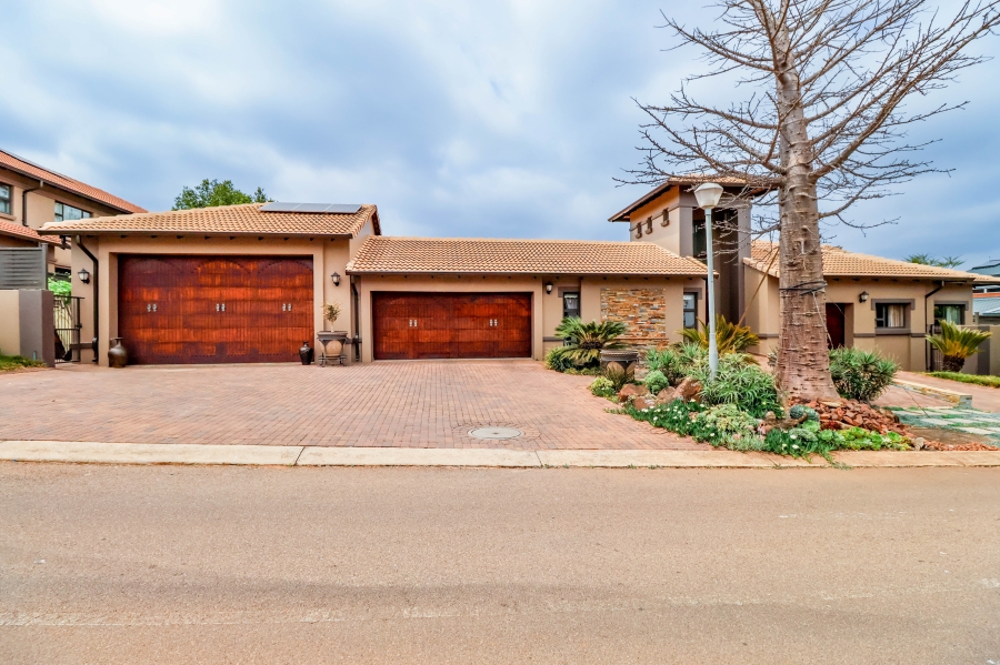 4 Bedroom Property for Sale in The Wilds Gauteng